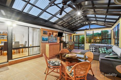 Property photo of 17 Allchin Avenue Mornington VIC 3931