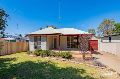 4 Walter Bull Cres, Griffith, NSW 2680