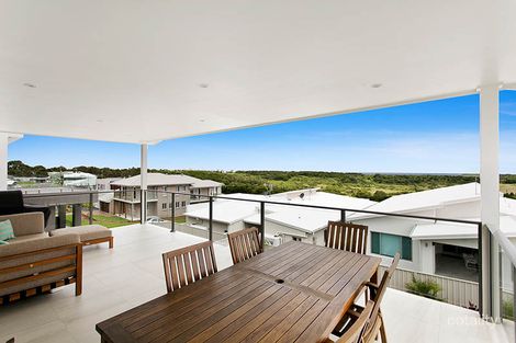 Property photo of 10 Brookwater Crescent Shell Cove NSW 2529