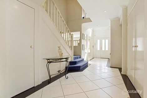 Property photo of 10 Dilston Close West Hoxton NSW 2171