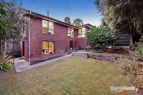 Property photo of 4 Locksley Chase Vermont VIC 3133