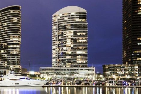 2/80 Lorimer St, Docklands, VIC 3008