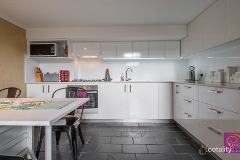 Property photo of 2/7 Leake Street Fremantle WA 6160