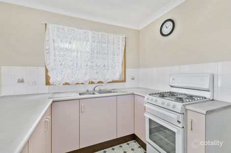 Property photo of 11 Osburn Place St Helens Park NSW 2560