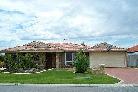 Property photo of 3 Silvertop Circle Warnbro WA 6169
