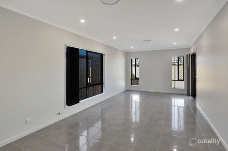 Property photo of 3 Loane Avenue Grantham Farm NSW 2765