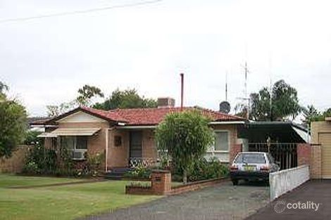 Property photo of 28 Parmelia Way Bassendean WA 6054