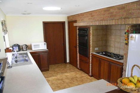 Property photo of 2 Davidson Place Noranda WA 6062