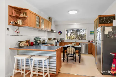 Property photo of 16 Sinclair Avenue Surf Beach VIC 3922