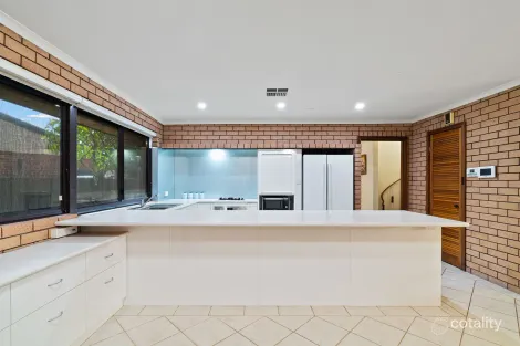 Property photo of 112 Hickman Road Silver Sands WA 6210