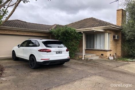 Property photo of 1/672 Waverley Road Glen Waverley VIC 3150
