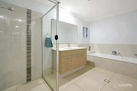 Property photo of 7 Castlereagh Close Pacific Pines QLD 4211