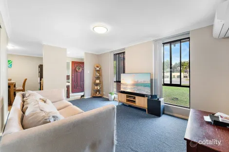 4 Kalmia Way, Forrestfield, WA 6058
