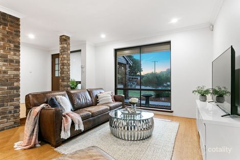 Property photo of 7 Maude Place Lesmurdie WA 6076