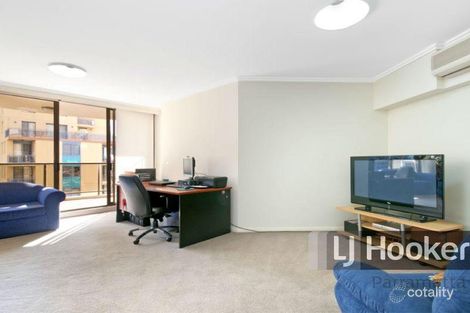 Property photo of 158/13-15 Hassall Street Parramatta NSW 2150