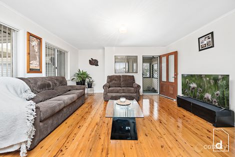 Property photo of 48 Andrew Crescent Mount Warrigal NSW 2528