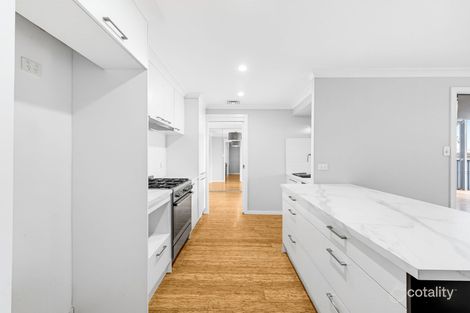 Property photo of 42 Explorers Way St Clair NSW 2759