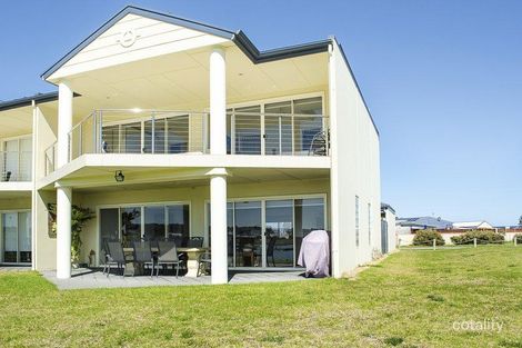 Property photo of 71 Ventura Place Hindmarsh Island SA 5214