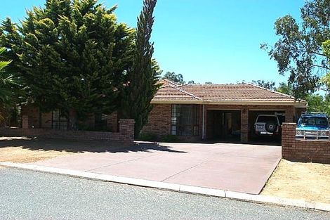 15 Parkland Cl, Edgewater, WA 6027