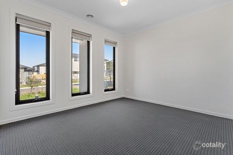Property photo of 24 Alfred Road Mickleham VIC 3064