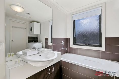 Property photo of 11/146 Thompson Avenue Cowes VIC 3922