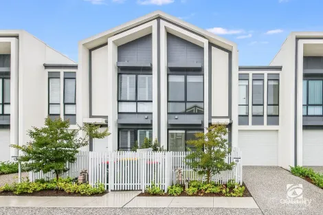 15 Birch Ave, Mount Annan, NSW 2567