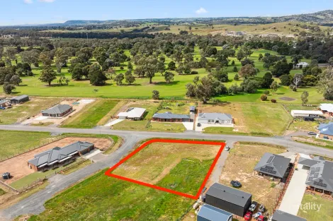 Property photo of 3 Ford Crescent Avenel VIC 3664