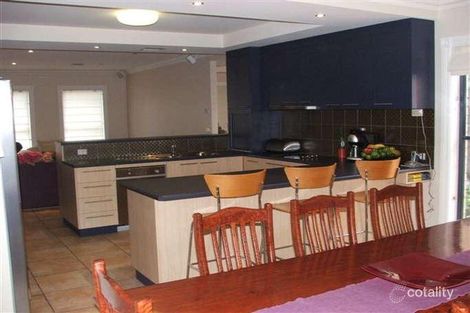 Property photo of 41 Jenny Wren Place East Albury NSW 2640