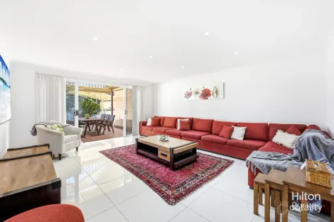 Property photo of 23 Brierley Crescent Plumpton NSW 2761