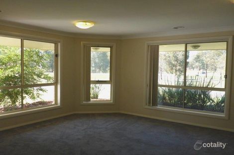 Property photo of 43 Whitebox Circuit Thurgoona NSW 2640