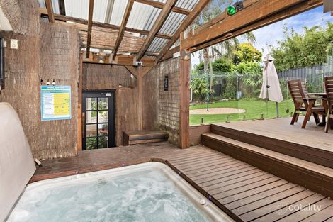 Property photo of 80 Ocean Beach Drive Shellharbour NSW 2529