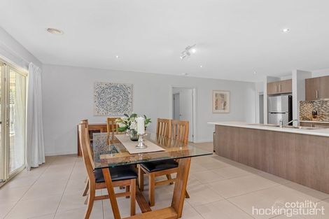 Property photo of 1/77 St Mitchell Circuit Mornington VIC 3931