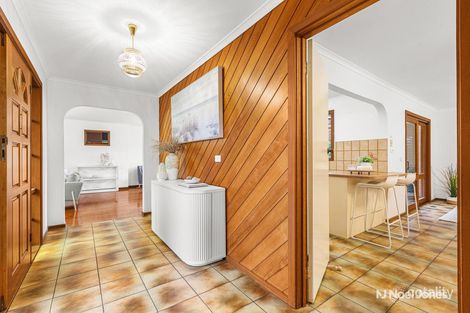 Property photo of 38 Rosemary Avenue Croydon Hills VIC 3136