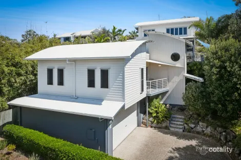 12 Castaways Ct, Castaways Beach, QLD 4567