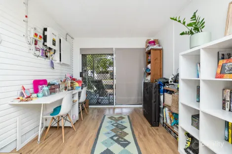 Property photo of 100 Long Street Point Vernon QLD 4655