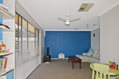 Property photo of 132 Willmott Drive Cooloongup WA 6168