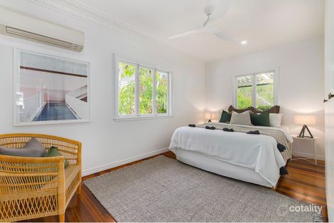 Property photo of 327 Simpsons Road Bardon QLD 4065