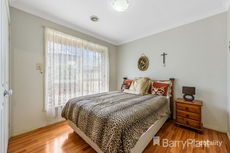 Property photo of 4 Feijoa Court Werribee VIC 3030
