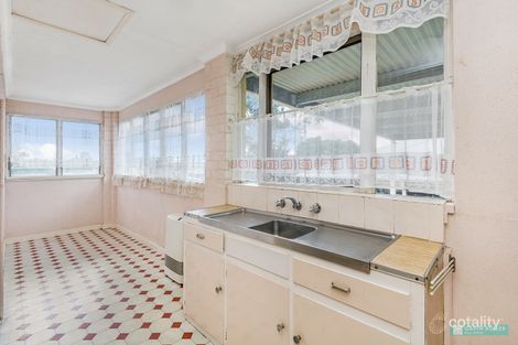 Property photo of 14 Reverie Street Long Gully VIC 3550