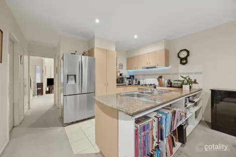 Property photo of 4 Mintleaf Grove Mitcham VIC 3132