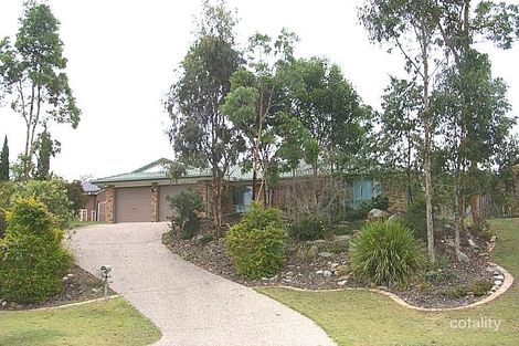 33 Gibson Cres, Bellbowrie, QLD 4070