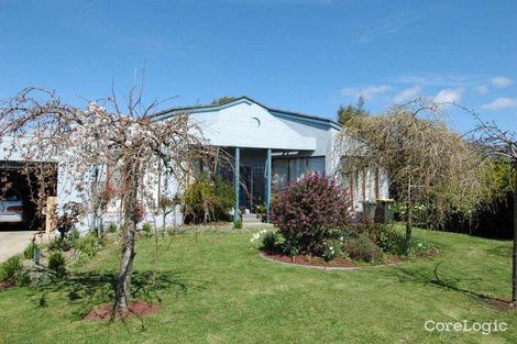 Property photo of 3 Paley Court Alfredton VIC 3350