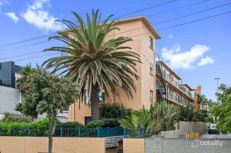 8/11 Marine Pde, St Kilda, VIC 3182