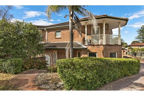 Property photo of 1/19 Highland Avenue Bankstown NSW 2200