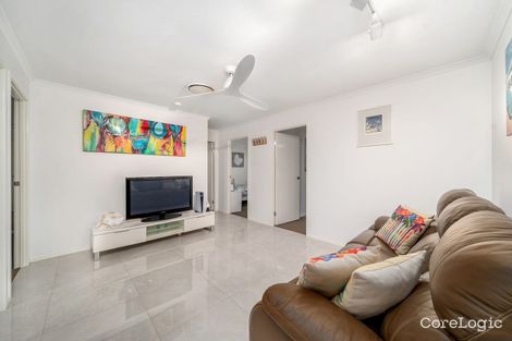 Property photo of 8 Teak Street Rothwell QLD 4022