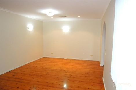 Property photo of 8 Ruthven Avenue Milperra NSW 2214