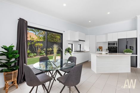 Property photo of 15 Sardinia Place Parrearra QLD 4575