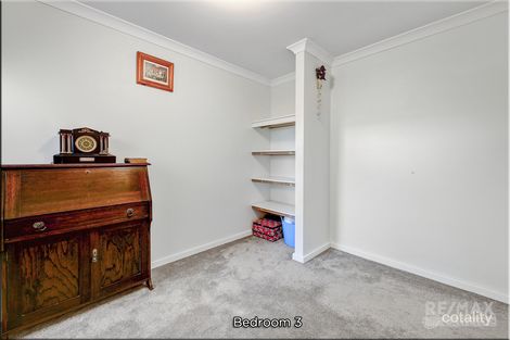 Property photo of 28 Santapola Approach Alkimos WA 6038