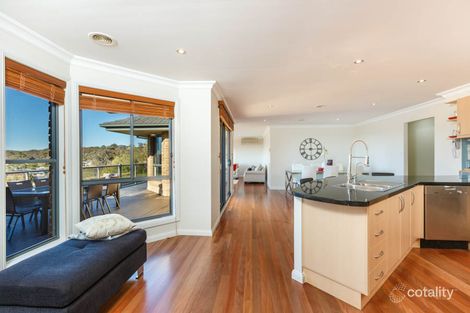 Property photo of 11 Lobelia Close Jerrabomberra NSW 2619