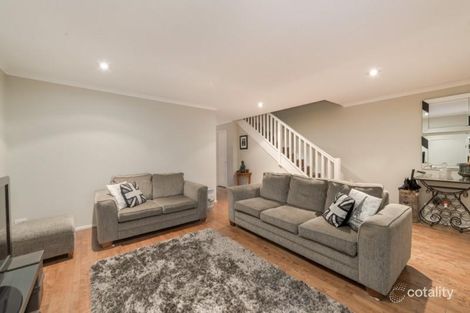 Property photo of 8 Cuffe Walk Kensington VIC 3031